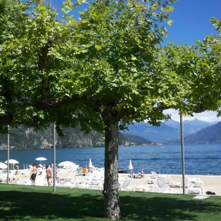 Sleeps 5 Pool Lägenhet Menaggio